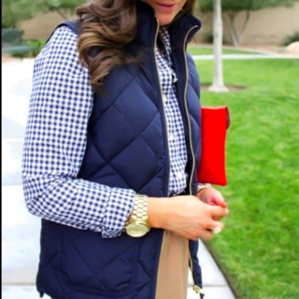🔷 J.Crew Excursion Quilted Down Vest in Navy. Size xs